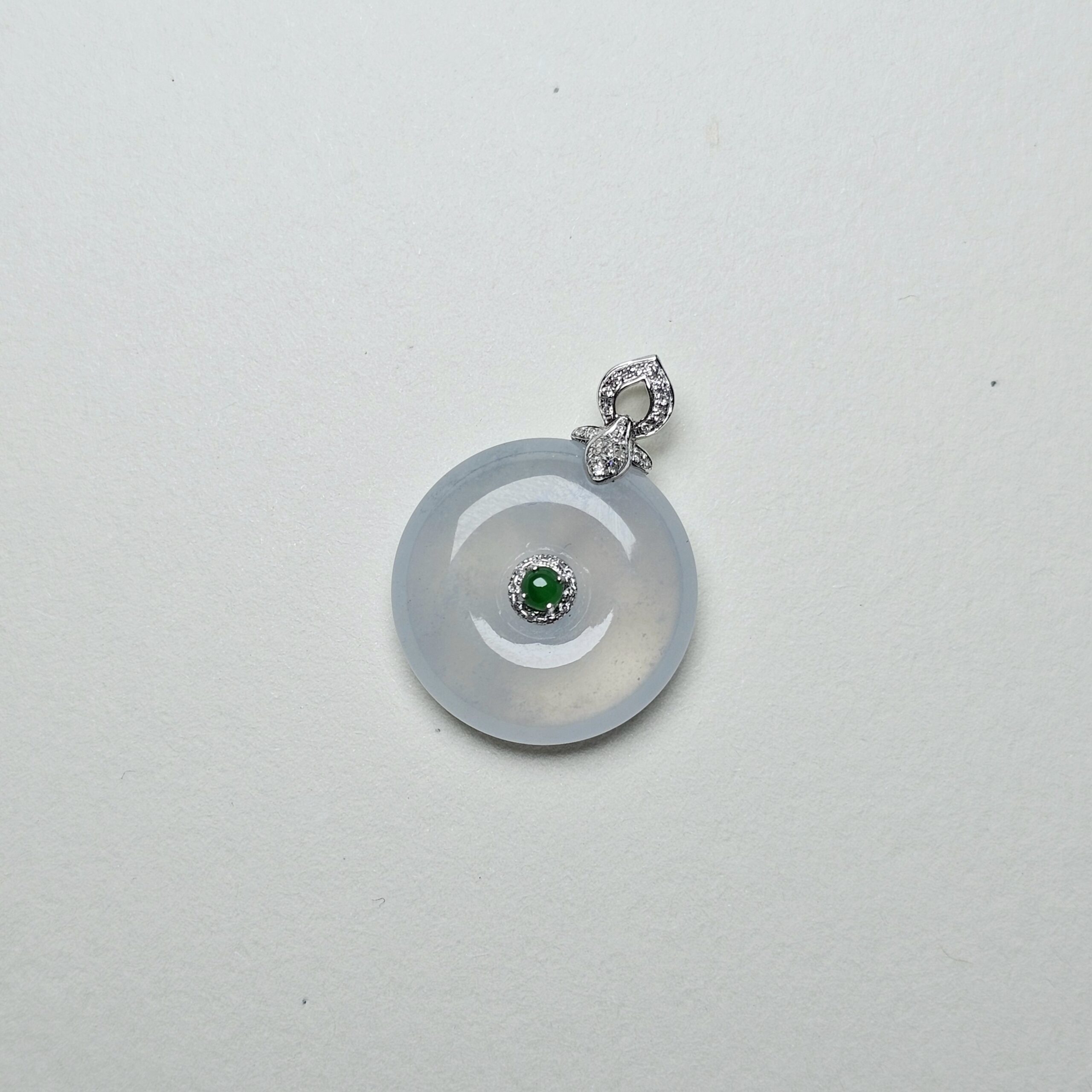 Mặt jadeite vàng 18k cùng Diamond