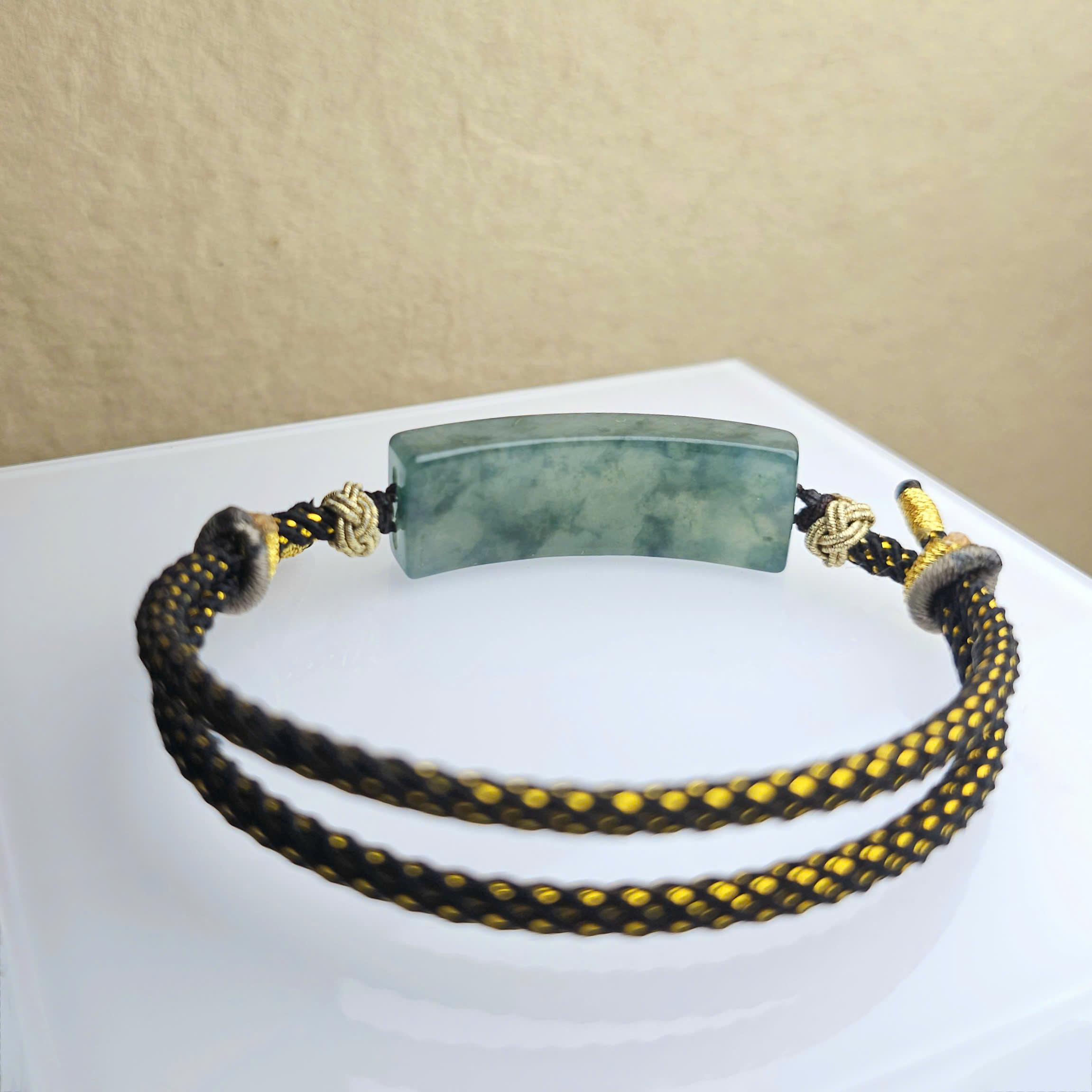 Vòng tết mặt ngọc Jadeite type A xanh băng hoa bay unisex - Hình ảnh 2