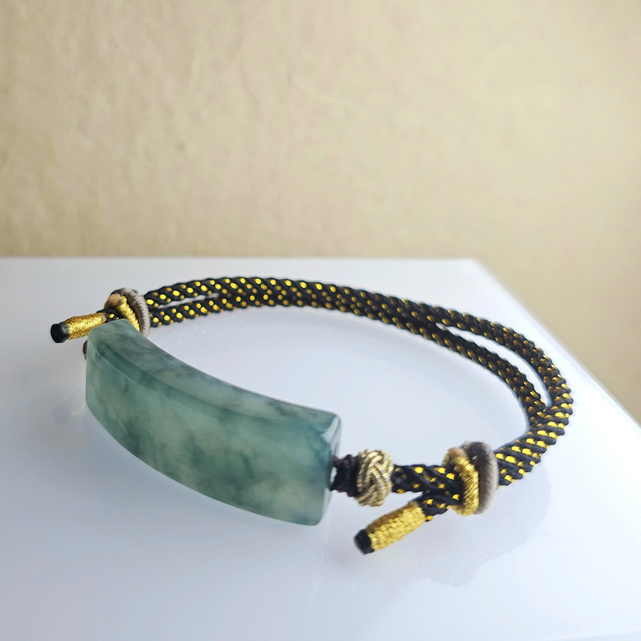 Vòng tết mặt ngọc Jadeite type A xanh băng hoa bay unisex - Hình ảnh 3